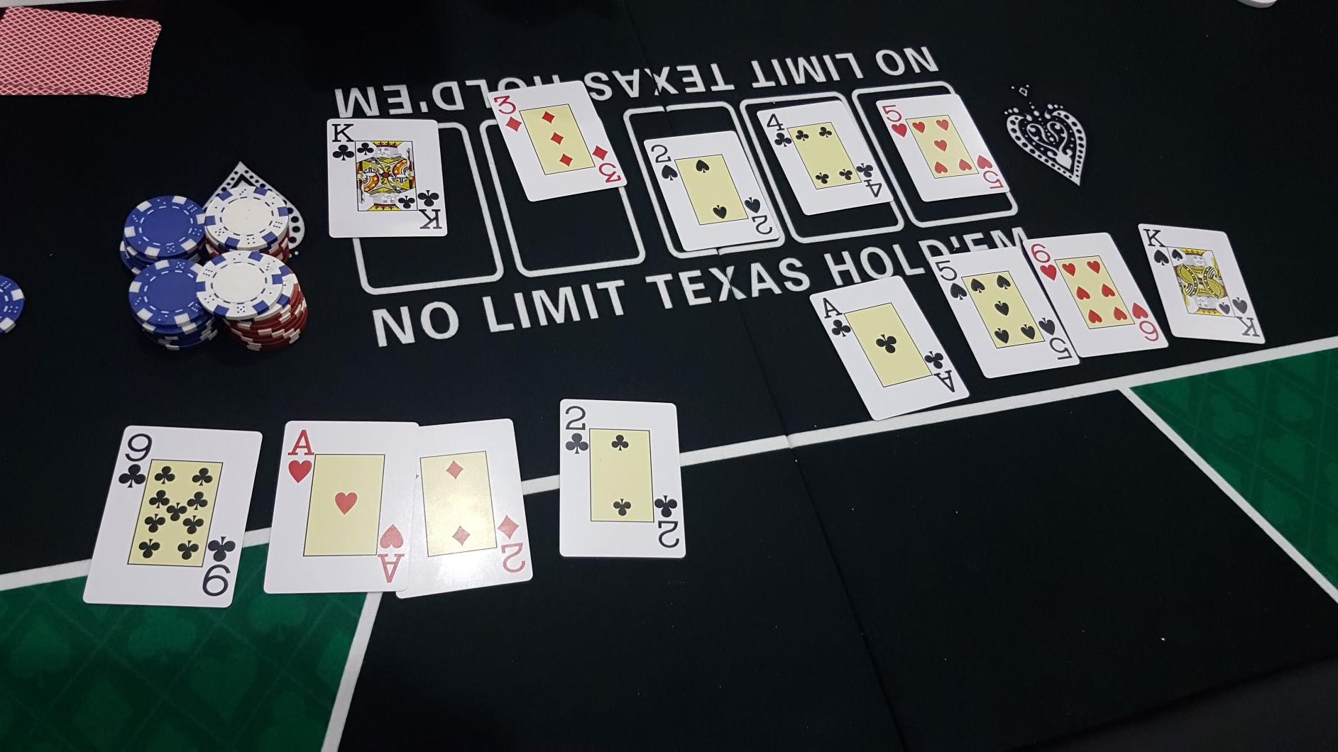 Hi-Lo Omaha Poker